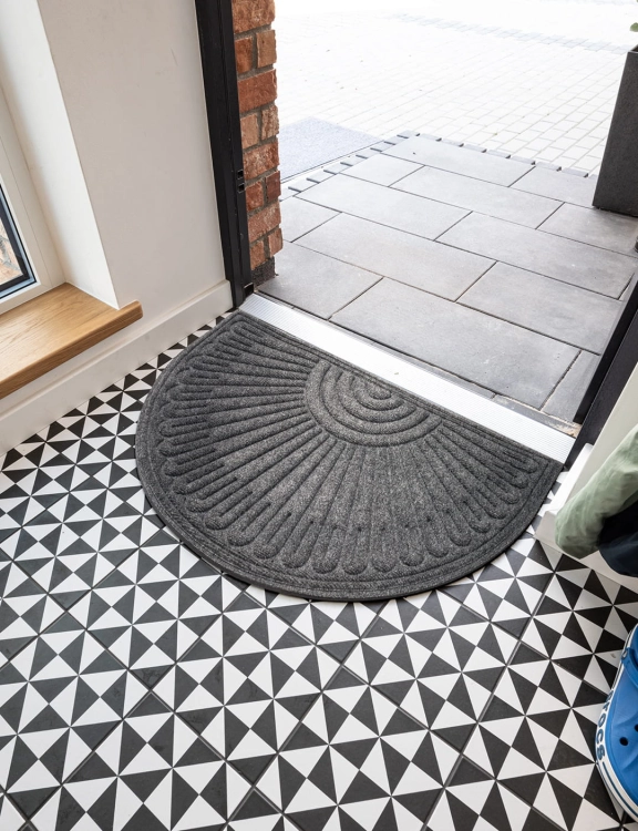 e-floor Wycieraczka Half Moon Contours Szary