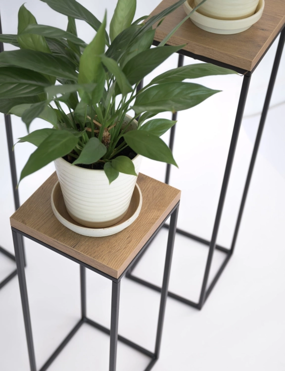 Efloor Kwietnik Stojący Metalowy Loft M 19x19x64cm Czarny