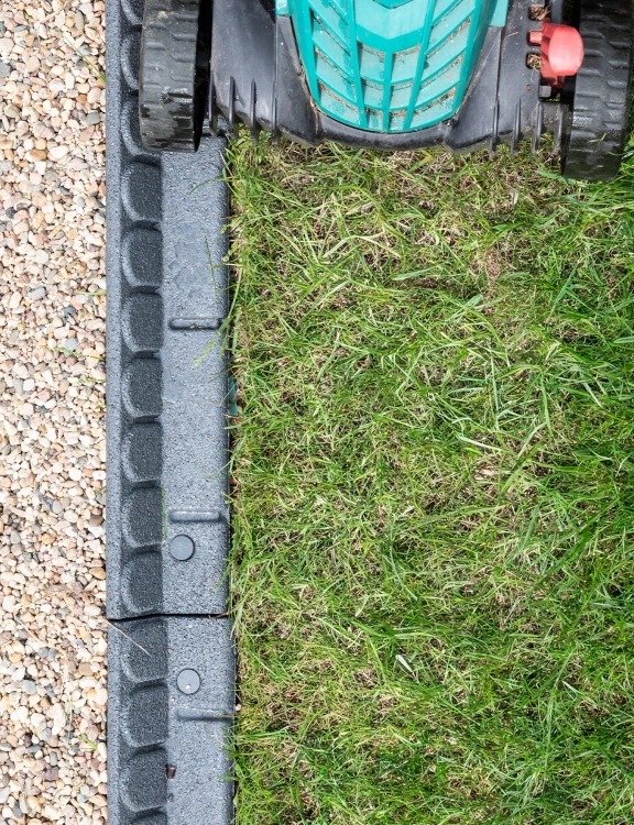 Efloor Obrzeże Trawnikowe Paczka 4szt + szpilki Mowing Stone Szary 120dł.x7szer.x8wys.