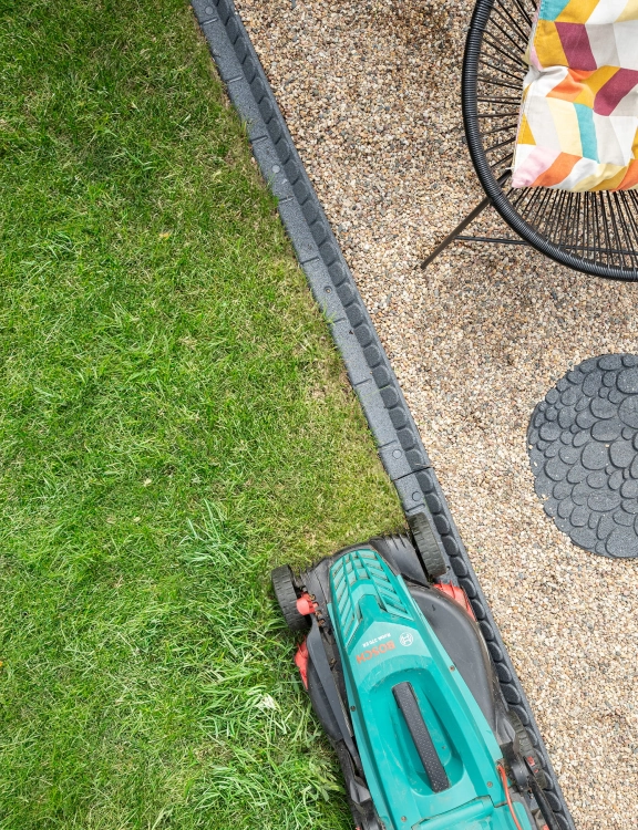 Efloor Obrzeże Trawnikowe Paczka 4szt + szpilki Mowing Stone Szary 120dł.x7szer.x8wys.