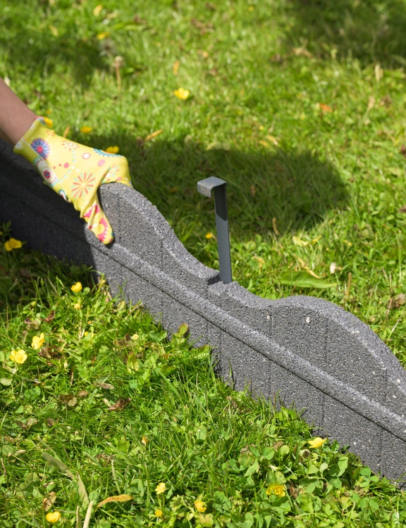 Efloor Obrzeże Trawnikowe Paczka 6szt + szpilki Carolina Szary 118dł.x2,5szer.x15,25wys.