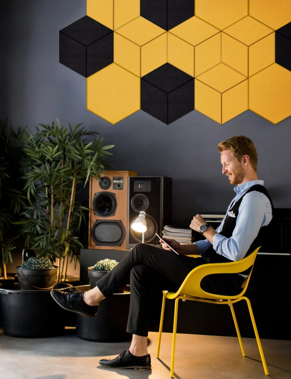 efloor_panel_scienny_akustyczny_filcowy_felly_40x46cm_heksagon_02_czarny