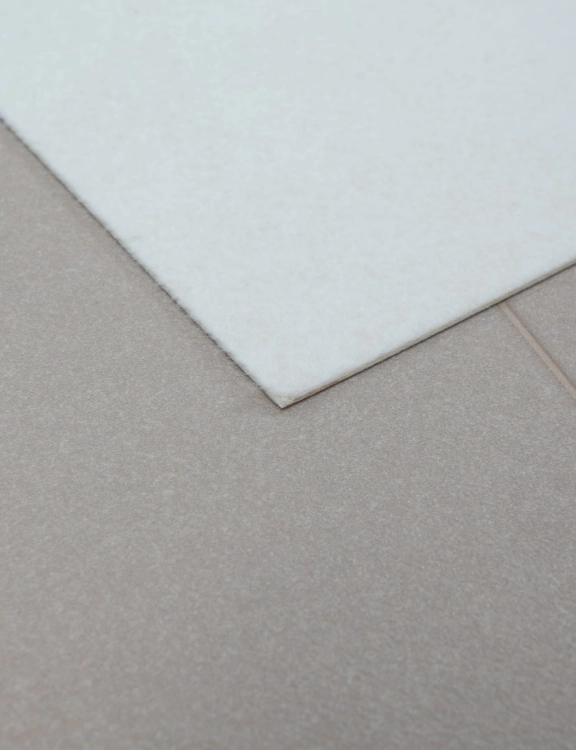 Efloor_Wykladzina_PCV_2m_Dover_Plytki_Retro_Granatowy