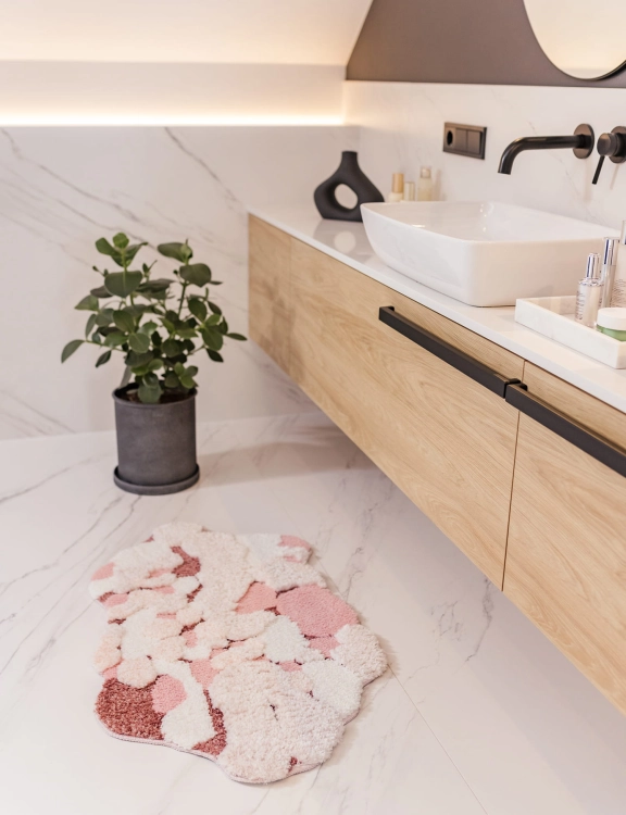 efloor_EF0392_dywanik_lazienkowy_shaggy_gaia_soft_pluszowy_60x100cm_abstrakcja_rozowy