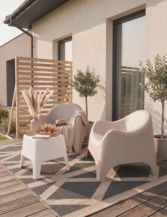 efloor Zestaw Mebli Ogrodowych Taras Balkon 2 Fotele Dumbo Beżowy + Stolik Kawowy Milano Biały